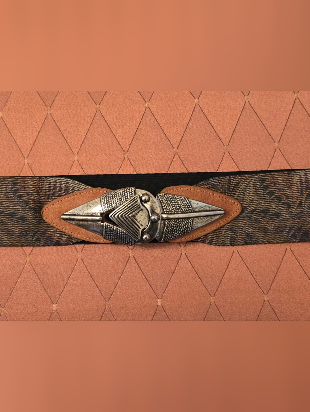 Omega Belt Vintage 80s Stretch Elastic  Metal Clasp Peacock Feather Design M/L